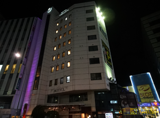 港南区のホテル 「TORIANON」の外観写真